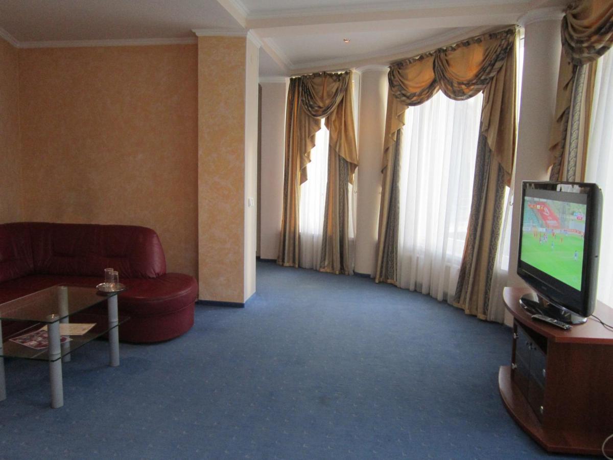 Готель Поляна Квеле Exterior foto